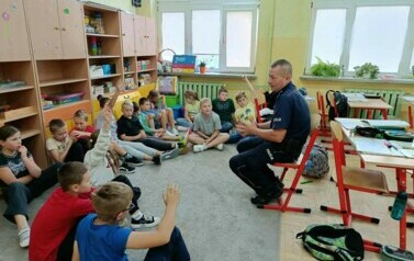 Wizyta policjanta - pogadanka na temat bezpieczeństwa 3
