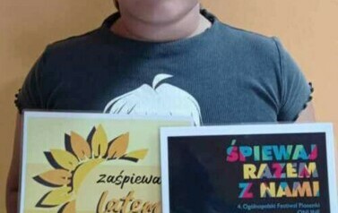 KOLEJNE SUKCESY WOKALISTEK ZE STASZOWSKIEJ TR&Oacute;JKI 3