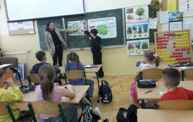 TEATRZYK KAMISHIBAI &ndash; ZAJĘCIA W KLASIE 2B 7