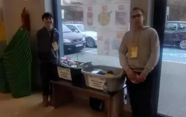 Świąteczna zbi&oacute;rka żywności 17