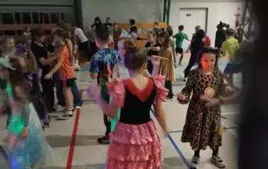 Bal karnawałowo &ndash; walentynkowy dla uczni&oacute;w klas I-III 1