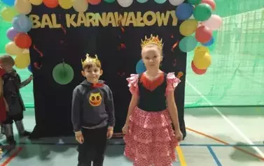 Bal karnawałowo &ndash; walentynkowy dla uczni&oacute;w klas I-III 10