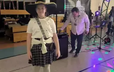 Dyskoteka dla uczni&oacute;w klas 4-8 3