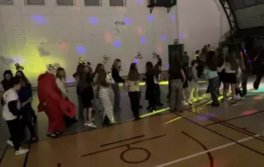 Dyskoteka dla uczni&oacute;w klas 4-8 27