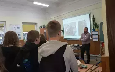 Uczniowie klas &oacute;smych odwiedzili Zesp&oacute;l Szk&oacute;ł im. Stanisława Staszica 7