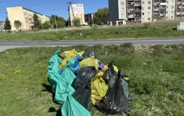 Akcja sprzątania świata w ramach Staszowskich Dni dla Ziemi 7