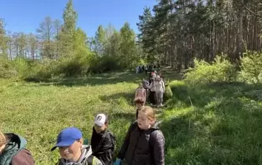 Akcja sprzątania świata w ramach Staszowskich Dni dla Ziemi 8