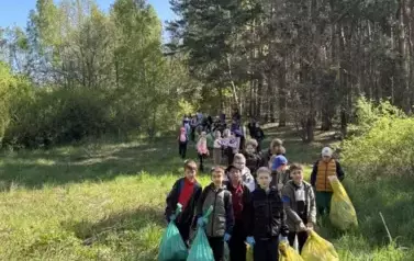 Akcja sprzątania świata w ramach Staszowskich Dni dla Ziemi 9