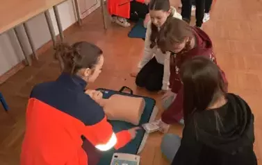 Pilotażowy program edukacyjny &bdquo;ZAWSZE BEZPIECZNI&rdquo; 18