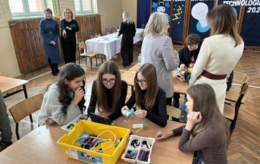 Konkurs  Wiedzy o Bezpieczeństwie w Sieci Internet 2026 8