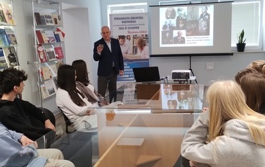 &bdquo;Znane i nieznane postacie ziemi staszowskiej&rdquo;- edukacja regionalna 1