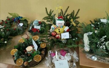 Świąteczny kiermasz charytatywny 2