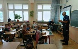 Wizyta policjanta - pogadanka na temat bezpieczeństwa 2