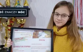 NASTĘPNE SUKCESY WOKALISTEK ZE STASZOWSKIEJ TR&Oacute;JKI 4