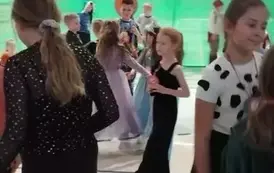 Bal karnawałowo &ndash; walentynkowy dla uczni&oacute;w klas I-III 15