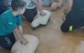Pilotażowy program edukacyjny &bdquo;ZAWSZE BEZPIECZNI&rdquo; 15