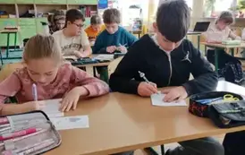 &bdquo;NIEPODLEGŁA &ndash; OPOWIEŚĆ O WOLNEJ POLSCE I J&Oacute;ZEFIE PIŁSUDSKIM&rdquo; &ndash; ZAJĘCIA EDUKACJI PATRIOTYCZNEJ W KLASACH III 5