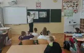 POLSKIE SYMBOLE NARODOWE &ndash; ZAJĘCIA EDUKACJI PATRIOTYCZNEJ W KLASACH I 12