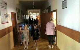 Pr&oacute;bna ewakuacja szkoły 20