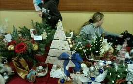 Świąteczny kiermasz charytatywny 7
